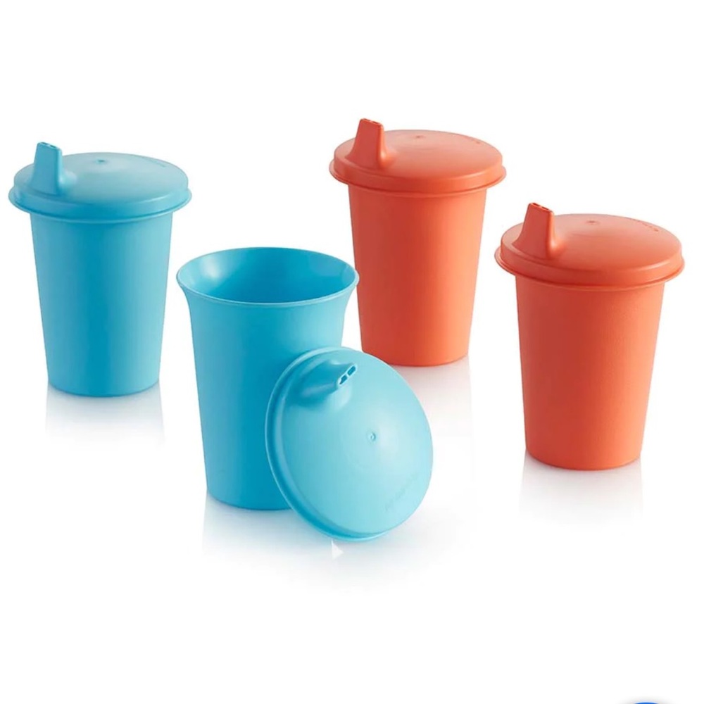 NEW Tupperware Bell Tumblers w/Lids